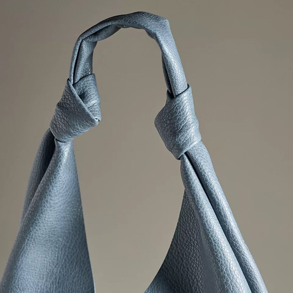 Anthropologie The Love Knot Slouchy Bag NWT - Picture 3 of 4
